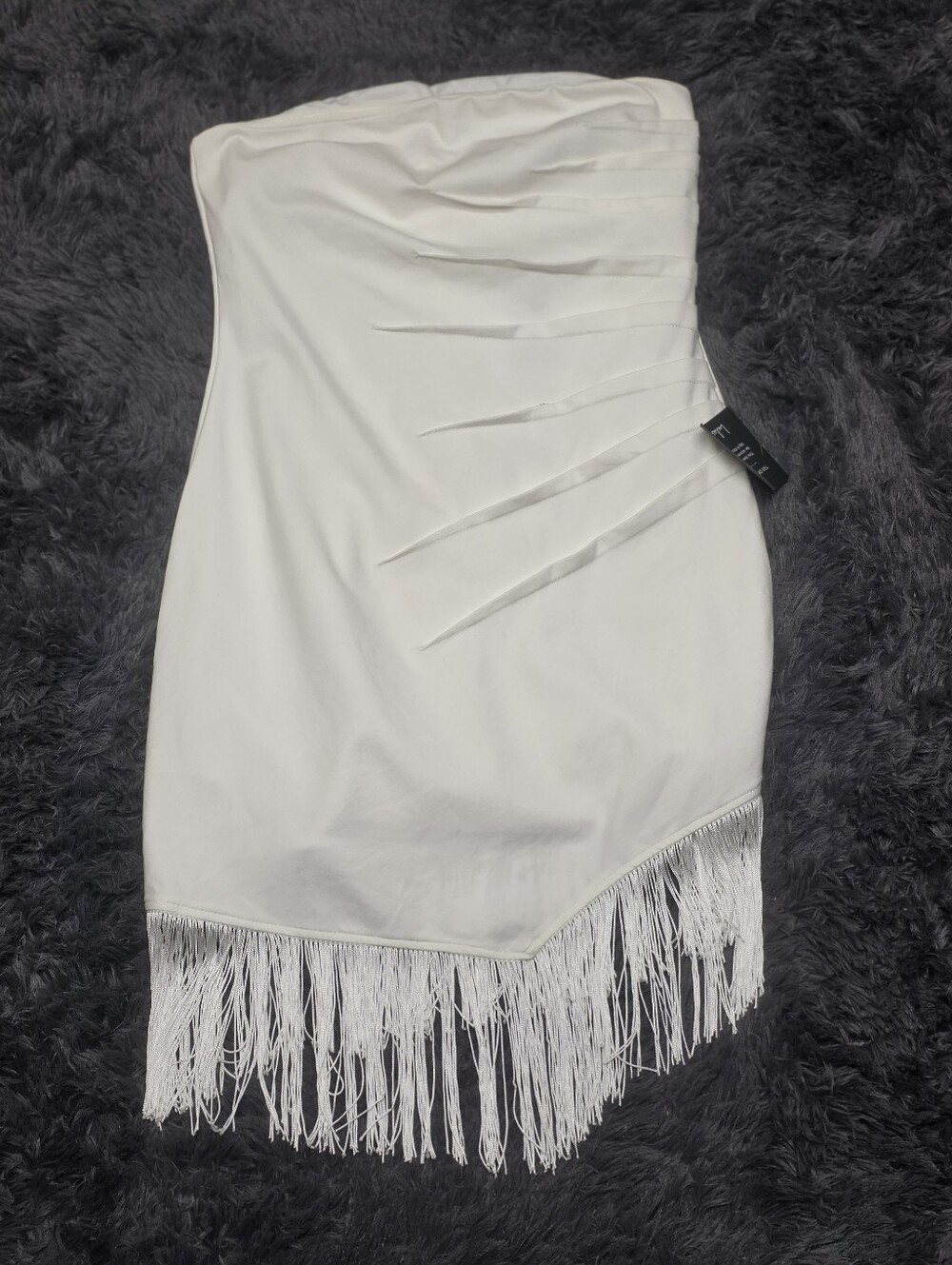 Lulus Strapless White Fringe Mini Dress. Size L. NWT - Picture 3 of 8
